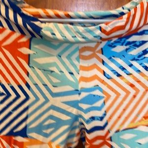 LuLaRoe tall and curvy leggings multi colored